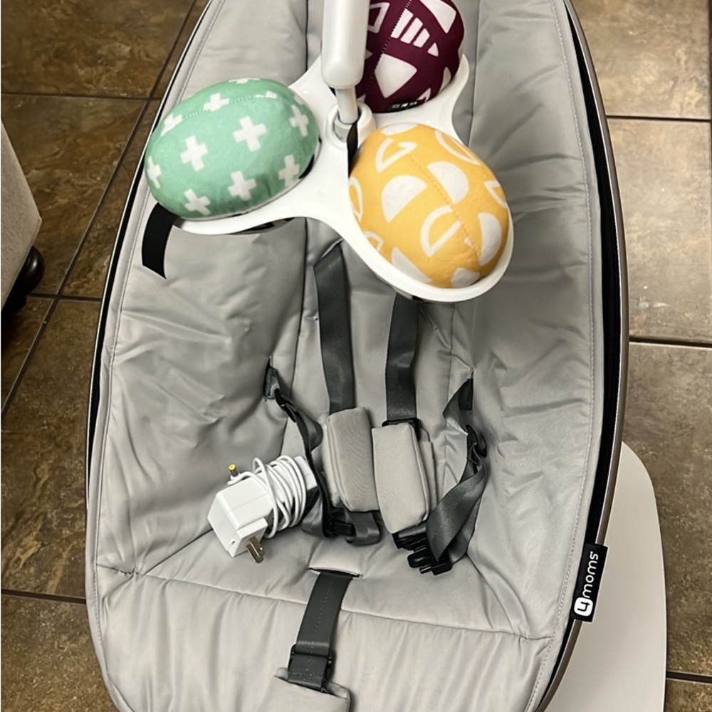 4moms MamaRoo - Columpio de bebé multimovimiento